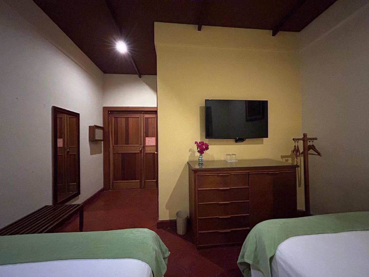 Hotel Del Patio Flores Εξωτερικό φωτογραφία